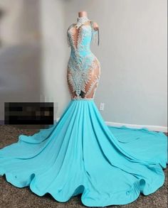 Cap Sleeve Evening Gowns, Girl Prom, Sneaker Ball, Beads Tassels, Prom Inspiration, Gorgeous Prom Dresses, Prom Girl Dresses, Senior Prom Dresses, Stunning Prom Dresses