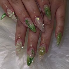 mariana ⋆ ୭ৎ ⋆｡˚ ⋆ | so earthy 🍃 inspo @shynebychelle @amys.clients #nails #nailinspo #naildesign #nailideas #chromenails #greennails #3dnailart #3dnails… | Instagram Green 3d Nail Art, Green Gel X Nail Designs, 3dnails Acrylics, Earthy Almond Nails, Green 3d Nails, Acrylic Nail Designs Green, Green Almond Nails Designs, 3 D Nails Designs, Almond Green Nails