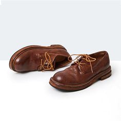 Luxury Brown Bridle Leather Shoes, Luxury Bridle Leather Moc Toe Oxfords, Luxury Classic Leather Shoes In Bridle Leather, Luxury Bridle Leather Round Toe Shoes, Luxury Plain Toe Bridle Leather Shoes, Top Cow, Goodyear Welt, Derby Shoes, Leather Lace