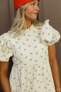 This floral midi features puff sleeves, a tiered silhouette, and the most perfect creamy color. Perfect for all seasons, the Sister Golden hair Tiered Dress is one you are going to want in your closet! fully lined (unlined sleeves) Athleisure Mom, Sister Golden Hair, Readable Fonts, Invert Colors, Clogs Heels, Mom Accessories, Creamy Color, Golden Hair, Nursing Friendly