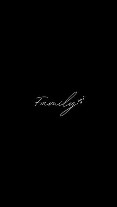 a black background with the words franig gris written in cursive writing