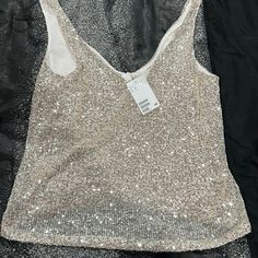 Nwt. No Flaws. Holiday Silver Sequined Tops, Holiday Silver Sequin Tops, Metallic Sparkling Summer Tops, Sparkling Metallic Tops For Summer, Sparkling Metallic Top For Summer, Silver Sparkling Tops For Party Season, Silver Sequined Tops For Summer, Silver Glitter Tops For Party Season, Sparkling Silver Summer Tops