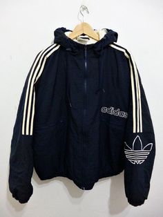 Mode Adidas, Adidas Vintage, Kleidung Diy, Adidas Outfit, Mode Inspo, 가을 패션, 여자 패션, Mode Vintage, Mode Inspiration