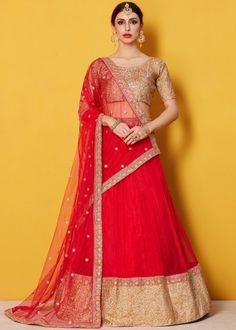 #Lehenga #Lengha #BridalLehenga #BridalLengha #DesignerBridalLehenga #IndianBridalLehenga #WeddingLehenga Net Dupatta Designs, Golden Lehenga, Red Lehenga Choli, Indian Bridesmaid Dresses, Designer Bridal Lehenga, Lehenga Online, Net Lehenga