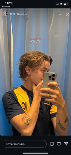 Long Masc Haircuts For Women, Lesbian Fade Haircut, Masc Women Short Hair, Very Short Womens Hair, Alli Bellairs Hair, Half Buzzed Hair Women, Short Hairstyles Masc, Queer Masc Haircut, Masc Haircuts Short