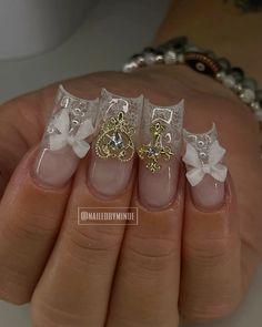 Lace nails🤍 Lace French Tip Nails, Lace Nails Designs, Lace Nail Design, Lace Nail Art, Graduation Nails, Short Square Nails, Cute Acrylic Nail Designs