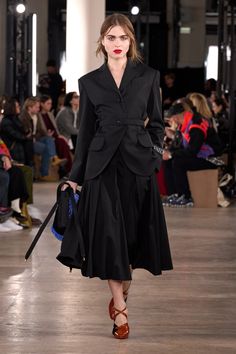 Coat Trends, Fall 24, Fall Winter 2024, Runway Trends, Career Wear, Red Carpet Dresses, Winter 2024, Work Attire, Fall 2024