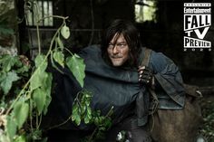 #DarylDixon is lost in more ways than one in his new #TheWalkingDead spinoff. Click our site link for more details! 📷: Emmanuel Guimier/AMC Daryl Dixon Season 1, Zombie Apocalypse Kit, Twd Daryl Dixon, Derek Stiles, Twd Daryl, Rick And Michonne, Carol Kirkwood, The Walking Dead Daryl, Fall Tv