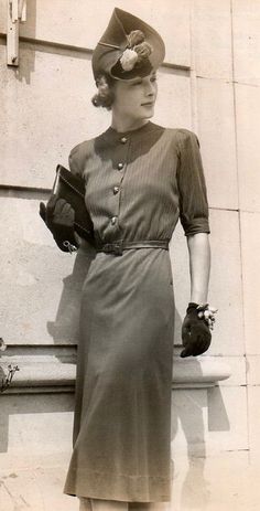 1930s Everyday Fashion, 1940s Winter Fashion, 1940s Photos, 1940s Women, 1940s Woman