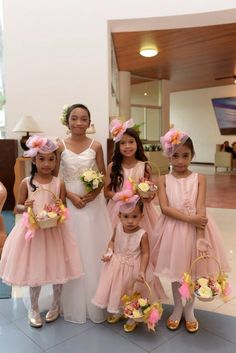 Flower girls Classic Elegant, Flower Girls, Pink And Gold, Flower Girl, Flower Girl Dresses, Girls Dresses, Wedding Dress, Flowers, Pink