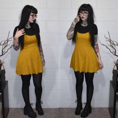 Plus Size Alternative Clothes, Short Apple Shape Outfits, Alternative Mom Outfits, Outfit To Meet His Parents First Time, Outfits For 30 Year Old Women, Edgy Cute Outfits, Yellow Goth, Work Outfits Fashion, Edgy Work Outfits