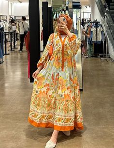 Colorful Style Outfits, Summer Hijabi, Hijabista Fashion, Modest Fashion Hijab, Pakistani Fashion Casual, Muslim Outfits Casual, Iranian Women Fashion, Fashion Top Outfits, Modest Dresses Casual