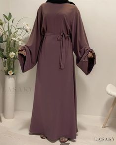 Lasaky - Elegant Muslim Modest Abaya Dress with Waist Belt - Classic Maxi Dress inspired by Dubai Fashion Hijabi Style Outfits, Dubai Abaya Fashion, Islamic Dress For Women, Plain Abaya, Turkish Abaya, Muslim Girl Outfits, Habits Musulmans, Hijab Turkish, Mode Purple