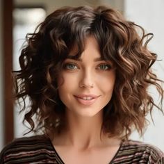 40 Low-Maintenance Medium-Length Haircuts For On-the-Go Women Bayalage Brunette On Short Hair, Medium Length Curly Haircuts, Girls Haircuts, Corte Shaggy, Curly Shag Haircut, Low Maintenance Haircut, Corte Bob, Shaggy Hair, Hair Girls