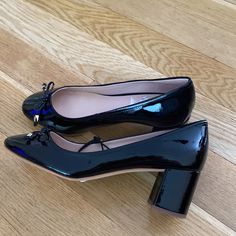 Absolutely Gorgeous Kate Spade Women Pumps Shoes.Size 8.Smoke, Pets Free House.Brand New Kate Spade Boots, Pink Strappy Heels, Kate Spade Sneakers, Women Pumps Shoes, Leopard Print Ballet Flats, Kate Spade Sandals, Kate Spade Heels, Kate Spade Keds, Ballet Heels