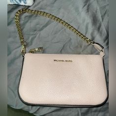 Nwt Michael Kors Light Pink Mini Bag Still Has Mk Tissue Paper And Tag Inside Everyday Michael Kors Pouch Bag, Michael Kors Everyday Clutch Bag, Michael Kors Mini Bag, Pink Mini Bag, Michael Kors Mercer, Medium Handbags, Travel Purse, Small Tote Bag, Leather Belt Bag