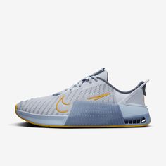 the nike zoom flyknit 2 is available in white, blue and yellow