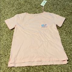 Brand New Light Pink Vineyard Vines Shirt, Has A Very Pretty Pattern On Back, Never Worn, Perfect Condition Has Tags!! Make Offers Casual Tan Short Sleeve Tops, Tan Short Sleeve Shirt For Summer, Casual Tan Shirt For Summer, Vineyard Vines Long Sleeve, Pocket Tee Shirts, Vineyard Vines Shirts, Blue Crew, Pink Crewneck, Pretty Patterns