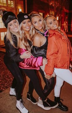 Ski Girls Halloween Costume, Ski Lodge Outfit Party College, Best Hairstyle For Oval Face, Halloween Costume Preppy, Preppy Skiing, High School Halloween Costumes, Hairstyle For Oval Face, Vsco Halloween, School Halloween Costumes