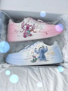 Stitch And Angel Shoes, Stitch School Stuff, Cute Stitch Stuff, Stitch Cakes, Angel And Stitch, Stitch Things, Stitch Items, Stitch Shoes, ليلو وستيتش