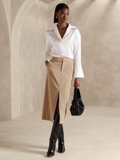 Vasto Italian Wool Midi Skirt | Banana Republic Chic Midi Skirt Outfit, Womens Business Casual Skirt, Long Work Skirt, Long Skirt Business Outfit, Chic Skirt Outfits Classy, Tan Skirt Outfit Winter, Banana Republic Outfits 2023, Khaki Midi Skirt Outfits, Banana Republic Aesthetic