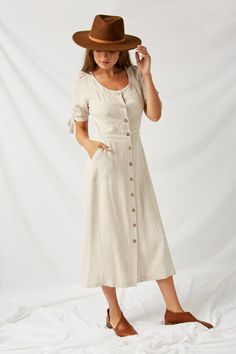 Women's Long Sleeve Linen Button Down Midi Dress | Boho Clothing – Sophie & Hailee Long Button Down Dress, White Ruffle Shirt, Button Down Midi Dress, Charity Shops, Tie Dye Mini Dress, Tie Dye Sweater, Boho Dresses, Woman's Fashion, Dress Boho