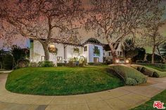 1923 Mediterranean house in Los Angeles, California Pool Guest House, House In Los Angeles, Los Angeles Homes, Los Angeles California, Old Houses, House For Sale