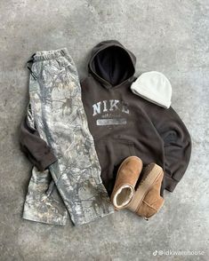 Outfit Inspo Brown, Camo Outfit, Lunch Date, Trendy Outfits For Teens, Cute Lazy Day Outfits, Brown Outfit, With Mom, Swaggy Outfits