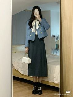 Wedding Guest Outfit Korean, Korean Wedding Guest Outfit, Short Semi Formal Dresses, Wedding Guest Outfit Winter, Glamour Outfit, Fashion Dresses Formal, Smart Casual Dress, Long Skirt Fashion, Winter Fashion Outfits Casual