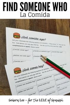 Spanish Speaking Activity - Food | Get students out of their seats & talking about food with this communicative activity! Quick "Find Someone Who" game where students try to get as many signatures as possible by asking questions about the food their classmates are eating today or what they ate yesterday. Instant, no prep activity to practice present or preterite tense verbs! Fun for Spanish 1 or 2 students. #spanishspeakingactivity #spanishfindsomeonewho #spanishfoodactivity #spanishicebreaker Middle School Spanish Lessons, Speaking Activity, Middle School Lesson Plans