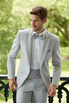 Allure Men, Terno Slim Fit, Spring Wedding Outfit, Beach Wedding Groom, Best Wedding Suits, Casual Beach Wedding, Blazer Casual, Wedding Outfit Men, Tuxedo Wedding