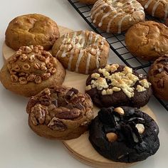 there are many different types of cookies on the rack