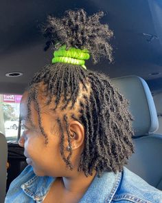 Micro Locs Starter Short, Pineapple Locs, Blonde Microlocs, Loc Pineapple, Mirco Locs, Microloc Journey, Pineapple Hairstyle, Hair Tea