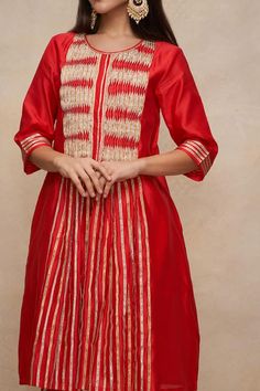 Red gathered tunic with gota embroidery in stripe pattern. - Aza Fashions Red Handloom Kurta For Festive Occasions, Festive Red Handloom Kurta, Navratri Red Handloom Kurta, Red Dresses With Dori Work, Red Handloom Chanderi Kurta, Handloom Red Chanderi Kurta, Red Silk Traditional Wear With Woven Motifs, Traditional Red Embroidered Tunic, Red Handloom Straight Kurta