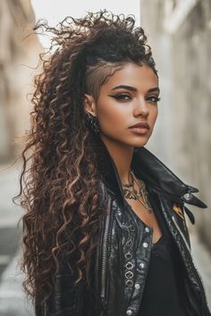 Discover 16 Hairstyles That Make Long Curly Hair Shine Long Hair Formal Hairstyles, Naturally Curly Wedding Hair, Colorful Dreads, Curly Hair Wedding, 16 Hairstyles, Cascading Curls, Glamorous Hairstyles, Curly Cuts, Intricate Braids