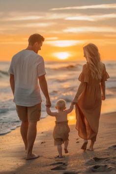 A family of three holding hands and walking along the beach at sunset. Diy Beach Photoshoot Family, Family Of 3 Beach Photo Ideas, Family Sunset Beach Pictures, Cute Family Photo Ideas, Family Beach Photos With Baby, Family Photo Ideas Beach, Family Pics On The Beach, Family Beach Photoshoot Ideas