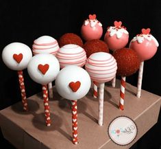 valentine's day cake pops with hearts on them