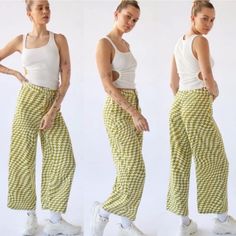 New With Tags Waist 28" Length 38" Rise 13" Inseam 25" Green Relaxed Fit Bottoms From Urban Outfitters, Urban Outfitters Relaxed Fit Green Bottoms, Casual High-waisted Houndstooth Pants, Retro Green Bottoms For Day Out, Green Wide Leg Bottoms By Urban Outfitters, Casual Houndstooth Bottoms For Summer, Casual Houndstooth Pattern Bottoms For Summer, Casual Houndstooth Summer Bottoms, Urban Outfitters White Wide Leg Bottoms