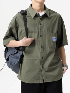 Men's Short Sleeve Buttoned Casual Cargo Shirt Urban Tops With Pockets For Outdoor Activities, Khaki Short Sleeve Shirt For Streetwear, Casual Shirt With Pockets For Outdoor, Casual Green Short Sleeve Shirt With Pockets, Green Casual Short Sleeve Shirt With Pockets, Casual Short Sleeve Shirt With Pockets For Outdoor, Short Sleeve Tops With Pockets For Outdoor Activities, Short-sleeved Camp Shirt With Pockets For Streetwear, Short Sleeve Camp Shirt With Pockets For Streetwear