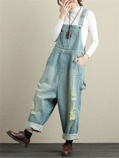 Description Product ID: JP2041011 Material: Denim Cloth,Polyester Sleeve: Sleeveless Pattern: Ripped Closure Type: Pullover Season: Spring, Autumn, Summer Style: Fashion, Simple, Casual Occasion: Street, Dating, Daily, Vacation Package included: 1 * Jumpsuit Size Chart (Asian Size): Please allow 1-3 cm measured error. Tag Size Length Chest Hip Leg Cuff Thigh Calf Girth cm | inch cm | inch cm | inch cm | inch cm | inch cm | inch One Size 122cm | 47.9'' 98cm | 38.5'' 112cm | 44.0'' 42cm | 16.5'' 76cm | 29.9'' 55cm | 21.6'' Drop Crotch Jeans, Denim Suspenders, Estilo Hippy, Pocket Jumpsuit, Jeans Overall, Wide Leg Romper, High Fashion Looks, Estilo Country, Patchwork Jeans