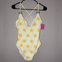 Kate Spade One Piece Swimsuit With Sun Pattern. -One Piece -Crisscross Straps -Cup Liners White Kate Spade Swimwear For Spring, Crisscross Swimwear For Spring And Summer, Kate Spade Swimwear For Pool In Spring, Kate Spade Swimwear For Spring Pool Occasions, Kate Spade Swimwear For Spring Pool, Kate Spade Beachwear Swimwear For Spring, Kate Spade Spring Beachwear Swimwear, Kate Spade Beachwear For Spring, Kate Spade Swimwear For Summer Vacation