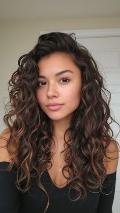 Curly Balayage Hair, Styling Curly Hair, Long Layered Curly Hair, Honey Brown Hair, Bella Hair, Long Face, Colored Curly Hair, Natural Wavy Hair