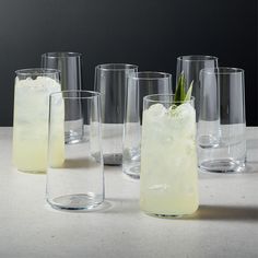 there are many glasses that have ice in them