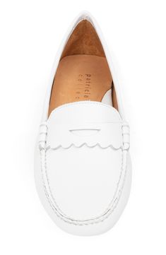 Handcrafted from buttery-soft leather, this driving loafer features a padded footbed with arch support for optimal comfort. Cushioned footbed with arch support Leather upper and lining/rubber sole Made in Brazil Classic White Loafers With Leather Footbed, Spring Leather Driving Loafers, Classic White Loafers With Cushioned Footbed, Classic White Closed Toe Moccasins, White Moccasins With Leather Footbed And Round Toe, Classic White Flat Moccasins, White Classic Moccasins For Spring, Driving Loafers, Loafers For Women