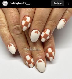 Fall Nails Ideas Autumn Checkered, Fall Nails With Checkers, Checkered Fall Nails, Fall Checkered Nails, Disney Gel Nails, 2016 Nails, Checkered Nails, Holloween Nails, Simple Fall Nails