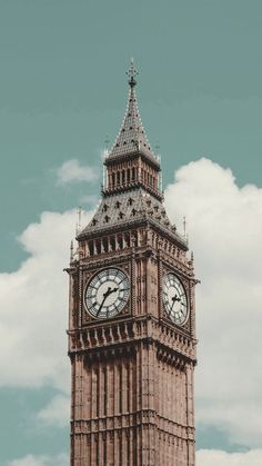 the big ben clock tower towering over the city of london