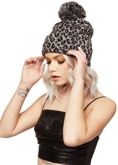 Trendy Fall Beanie Cap, One Size Beanie For Fall Streetwear, Trendy One Size Beanie For Fall, One Size Beanie For Streetwear In Fall, Trendy Fall Beanie One Size, Trendy Fall Beanie, Trendy Winter Beanie, Trendy Leopard Print Cap, Leopard Beanie