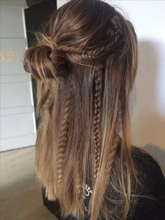 #hair #hairs #hairstyles Skater Clothes, Hairstyles 2024, Hippie Hair, Bohemian Hairstyles, Athletic Hairstyles, Hair Stylies, Hair Stylist Life, Easy Hairstyles For Long Hair, Hair Inspo Color