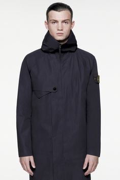 Stone Island Spring Summer 2017 Mens Outdoor Wear, Contemporary Clothes, Summer Suits, Cool Jackets, Stone Island, Mens Fashion Summer, Outdoor Wear, Mens Streetwear