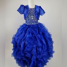 Blue Girls Party Dress Sz 7/ Vestido De Nia Azul Talla 7 Please Feel Free To Contact Me With Any Questions. Porfavor De Mandar Mensaje Para Cualquier Pregunta. Fitted Blue Pageant Dress For Dress-up, Blue Princess Dress With Short Sleeves For Party, Blue Short Sleeve Princess Dress For Party, Fitted Royal Blue Princess Dress For Pageant, Royal Blue Fitted Princess Dress For Pageant, Royal Blue Fitted Dress For Pageant, Royal Blue Princess Dress For Pageant, Royal Blue Princess Dress For Party, Royal Blue Dress For Pageants